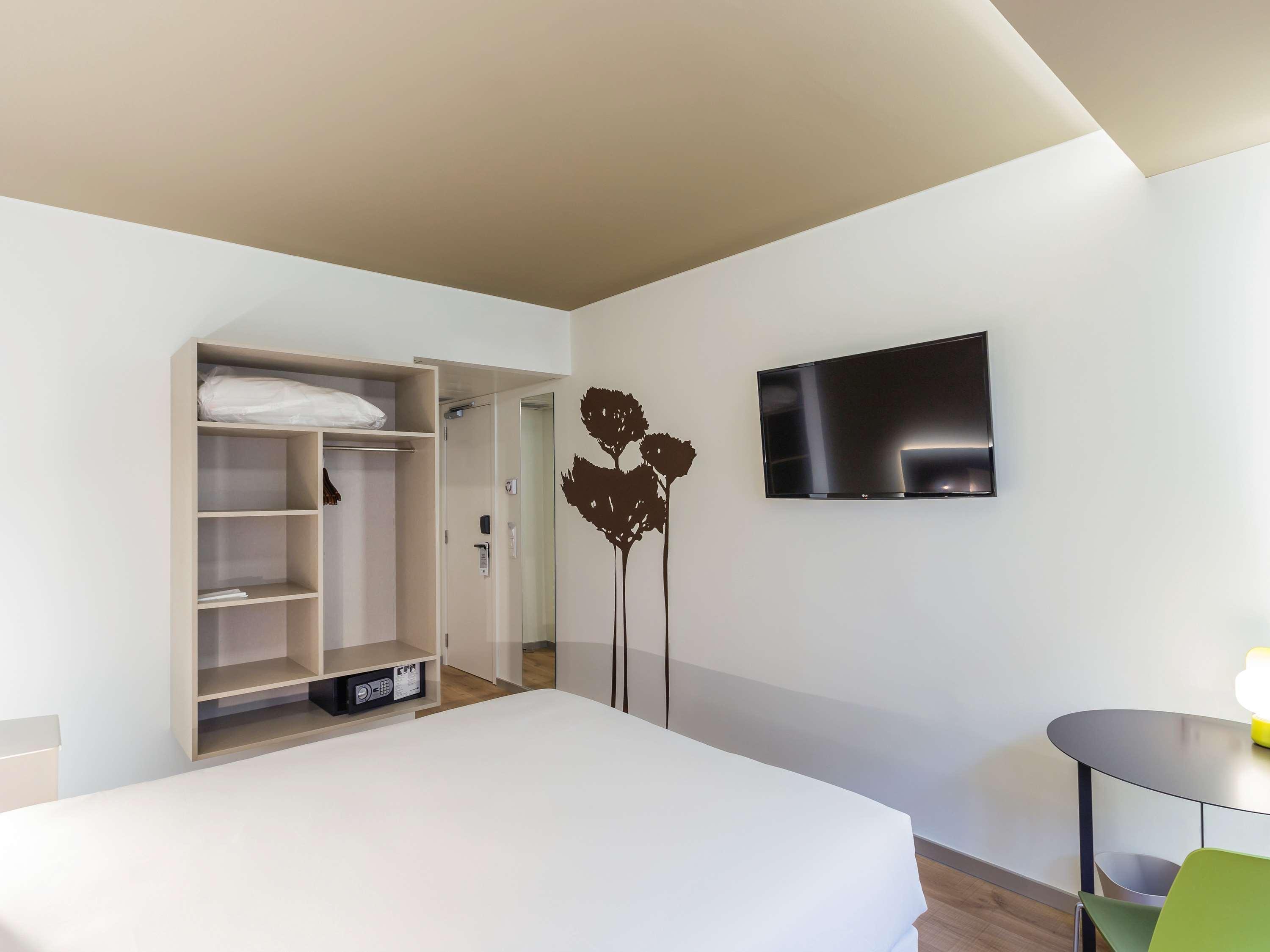 Ibis Styles Lisboa Centro Marques De Pombal Hotel Екстериор снимка