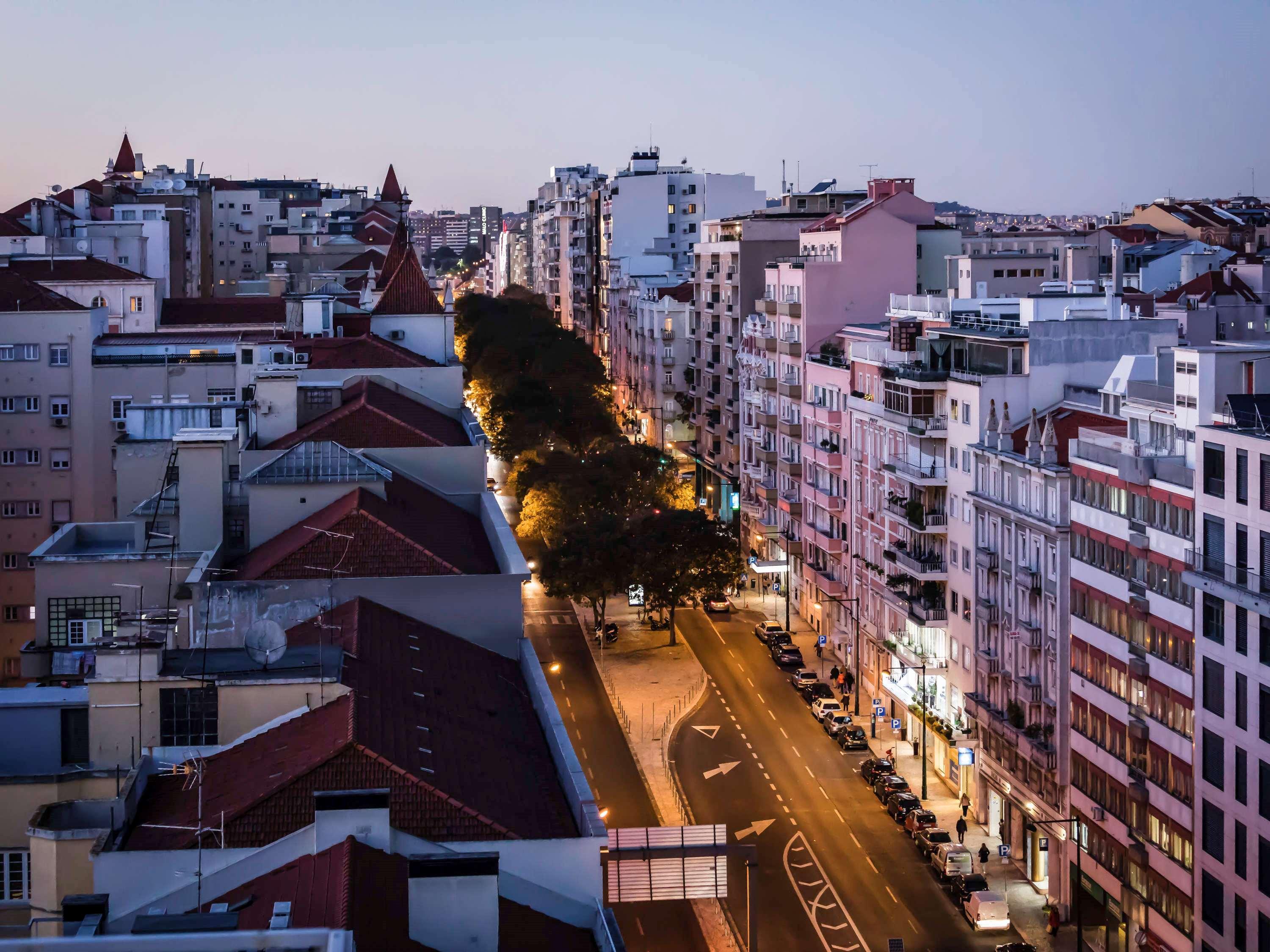 Ibis Styles Lisboa Centro Marques De Pombal Hotel Екстериор снимка