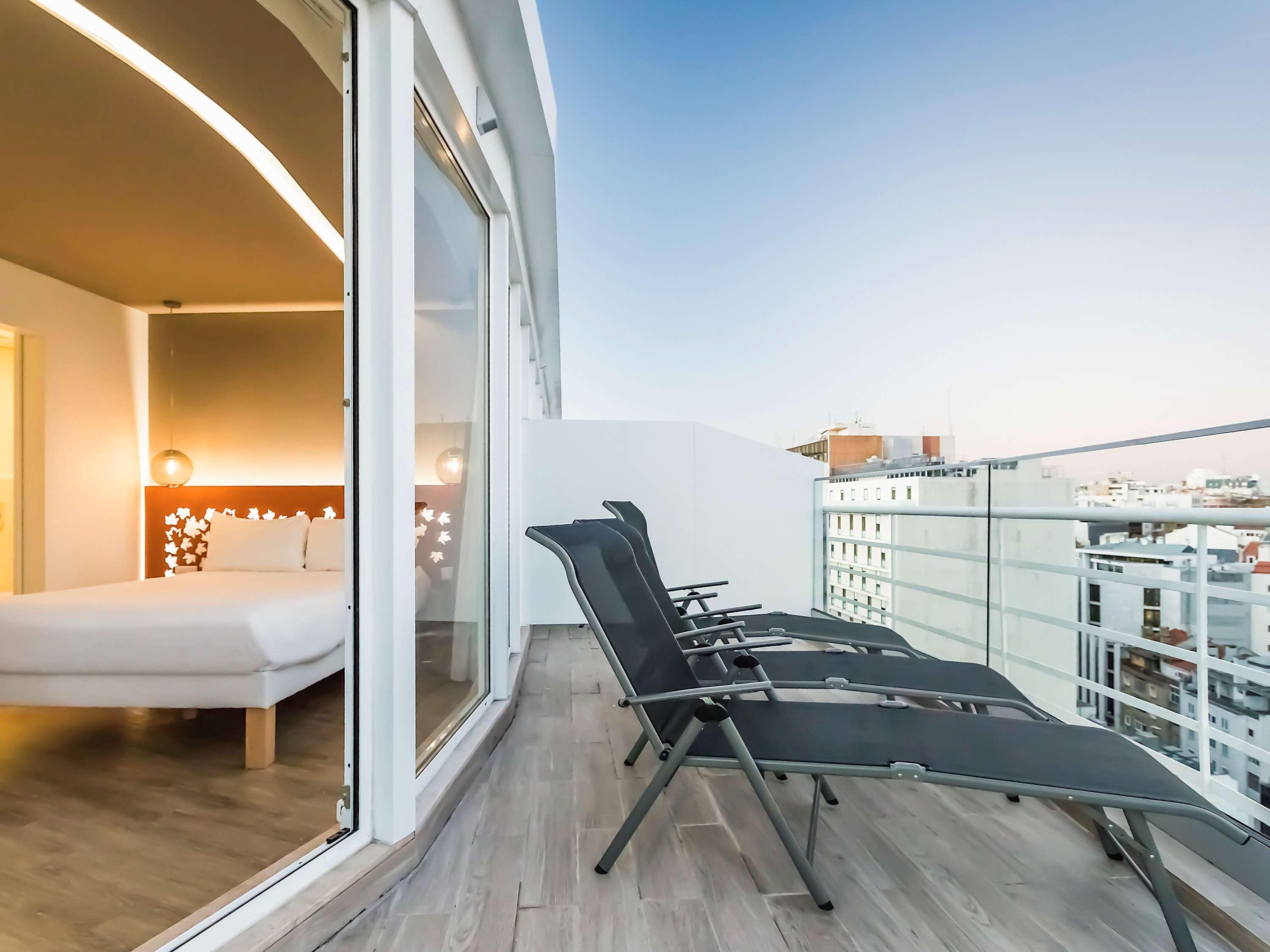 Ibis Styles Lisboa Centro Marques De Pombal Hotel Екстериор снимка